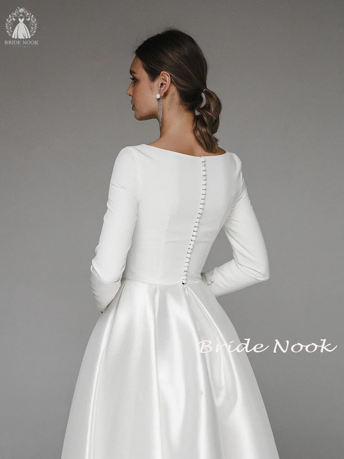 A Line Tea Length Midi Wedding Dress With long sleeves