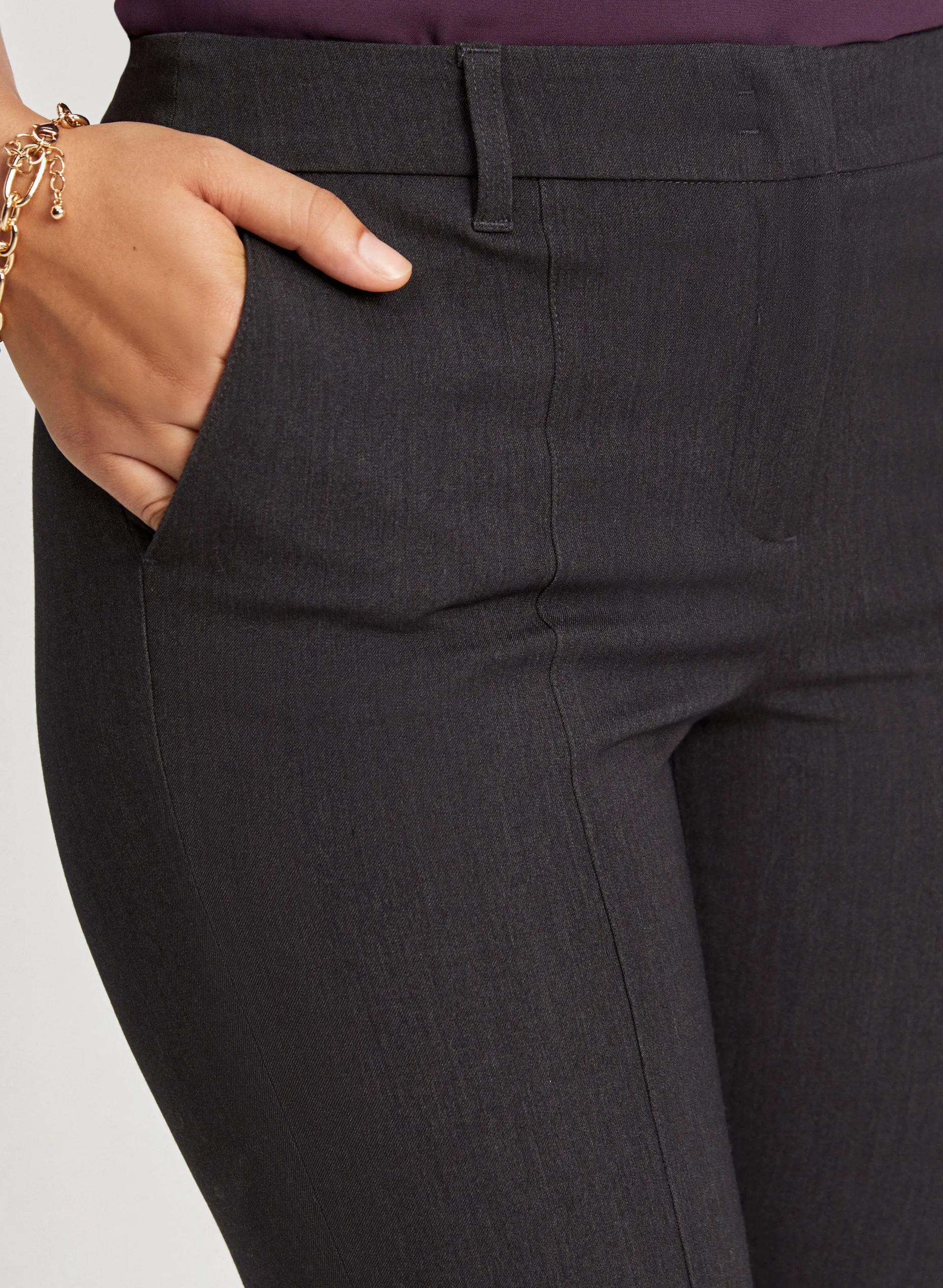 City Fit Straight Leg Pants