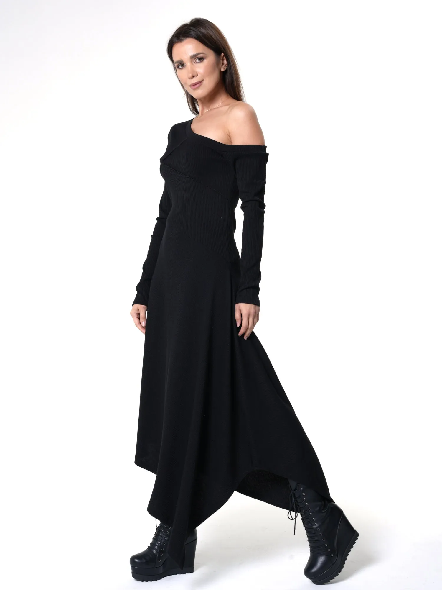 Cold Shoulder Asymmetric Dress In Black