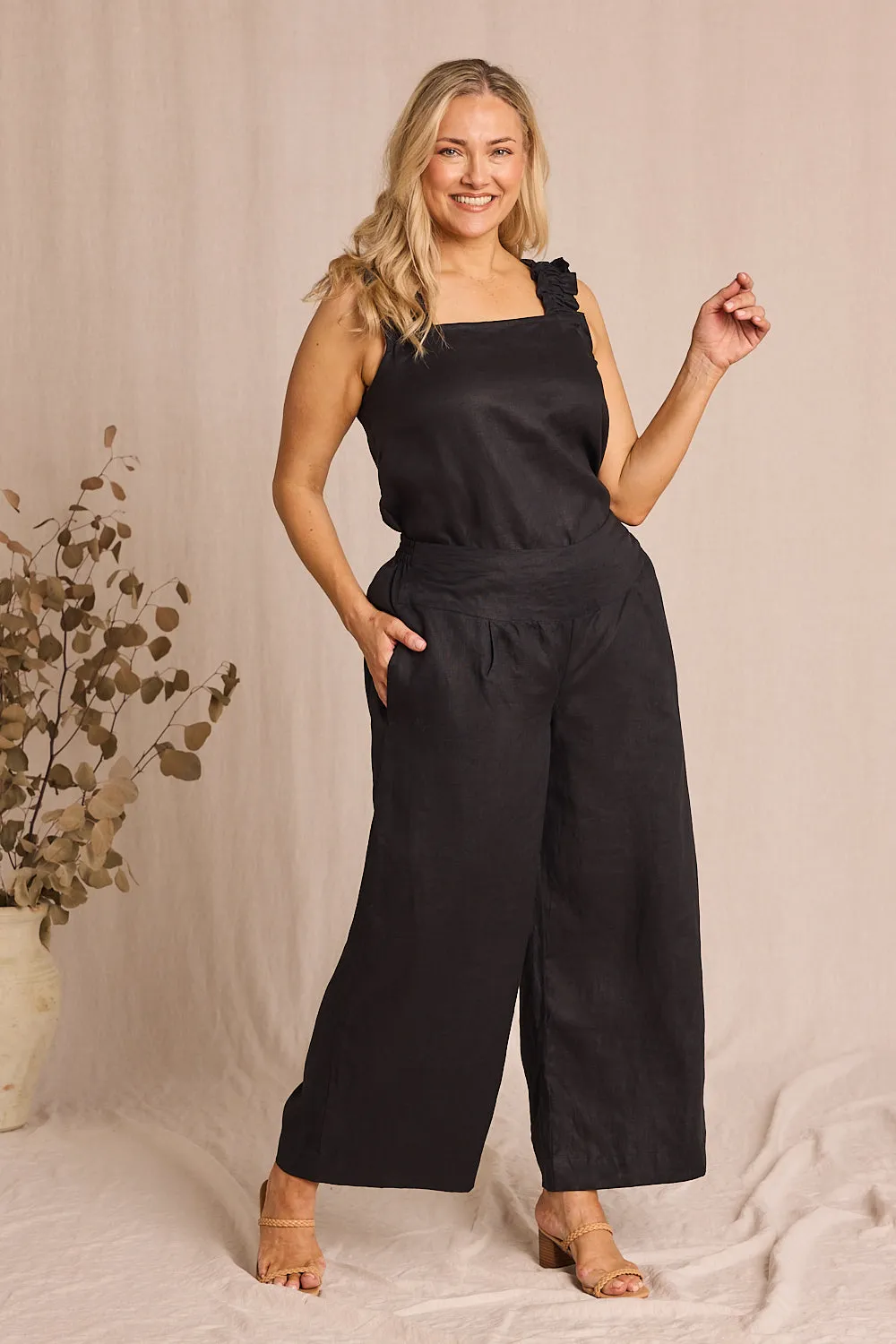 Liliana Wide Leg Linen Pant in Black