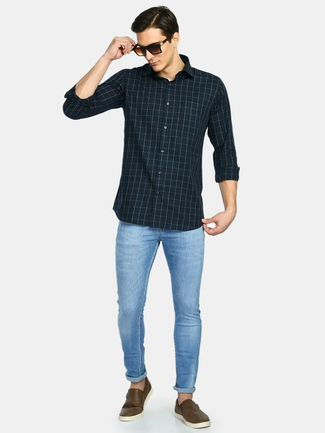 Men's Checks Cotton Spread Collar Shirt