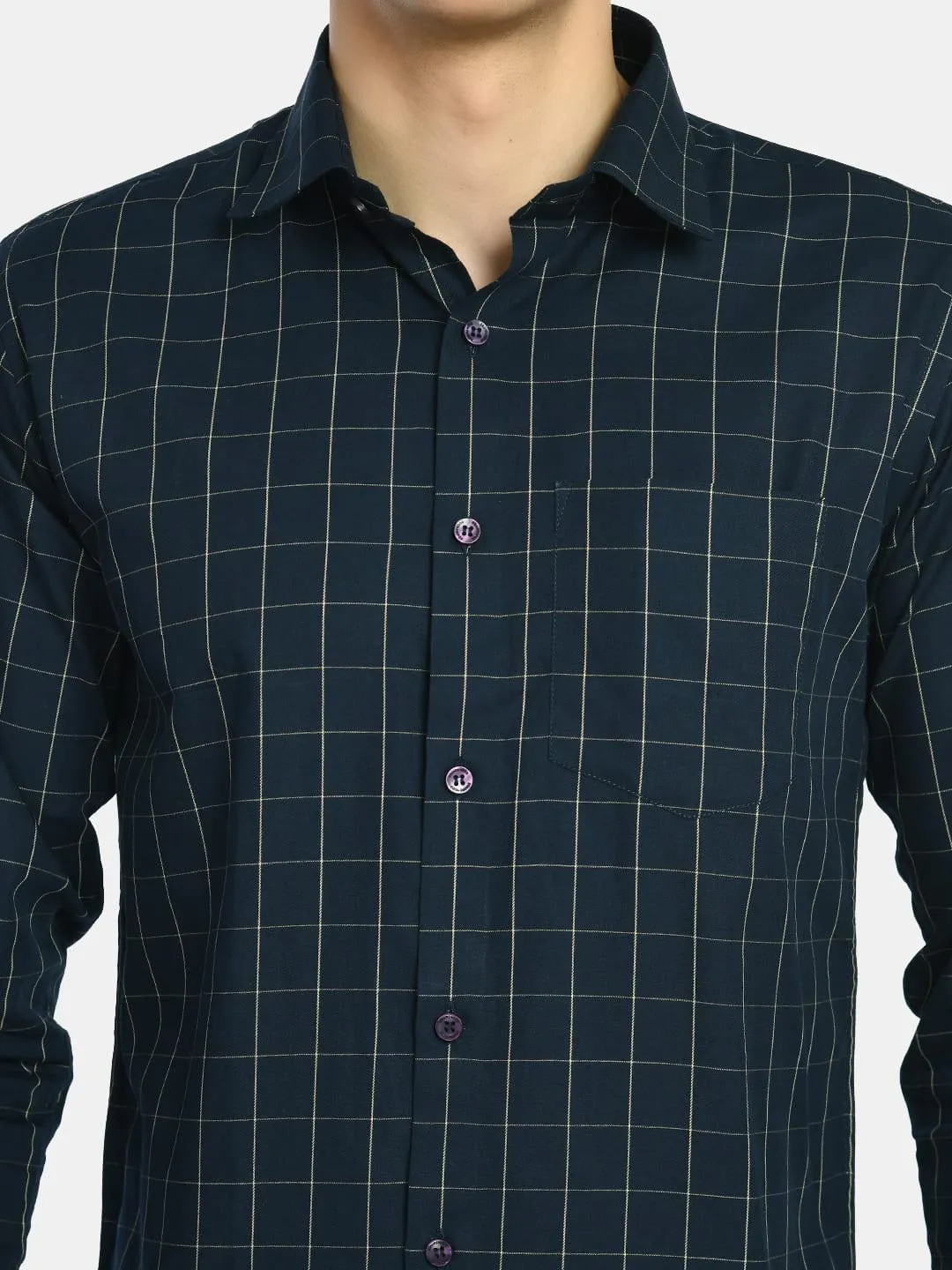 Men's Checks Cotton Spread Collar Shirt