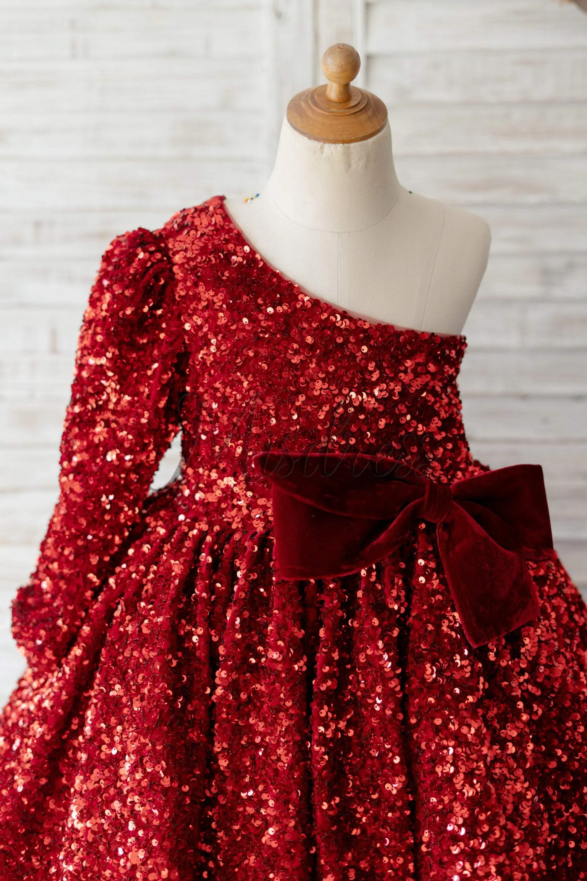 One Shoulder Burgundy Sequin Long Sleeves Wedding Flower Girl Dress Kids Party Dress