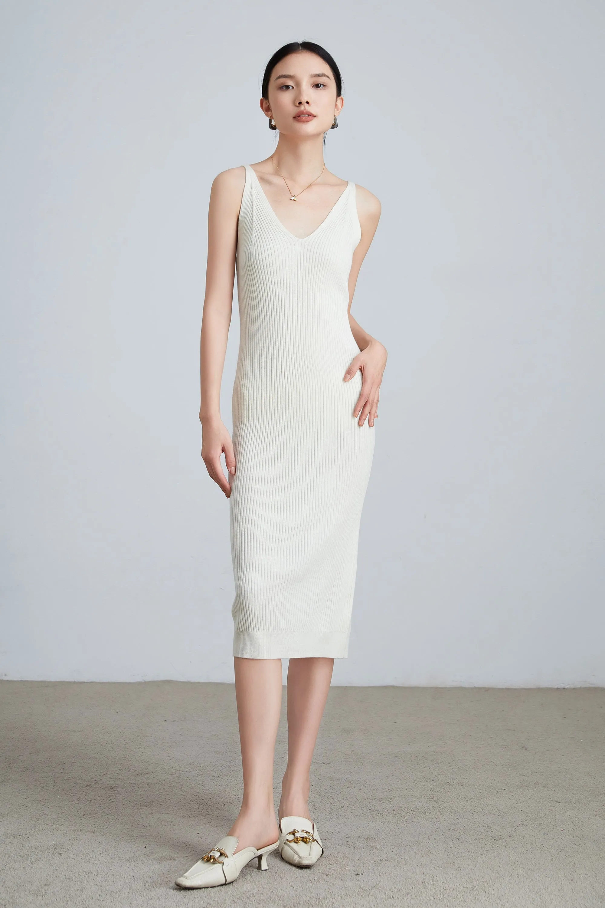 Sylphide | Asa White V-Neck Dress